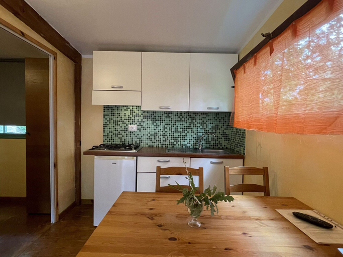 Others 3, Welcoming Mobile Home in Toscana With Garden, Arezzo
