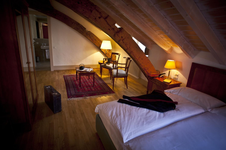 Bedroom 2, Auberge du Raisin, Lavaux-Oron