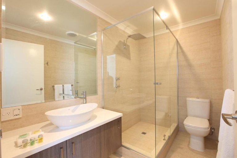 Bathroom 3, Cottesloe Beach Hotel, Perth