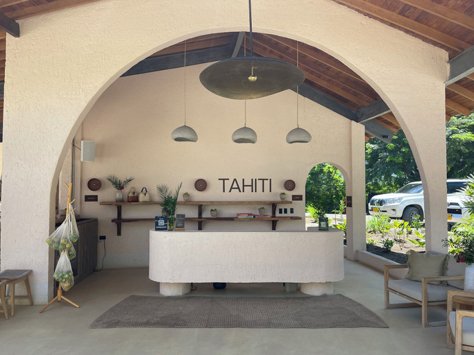 Food & Drinks 5, Hotel Tahití, Fredonia