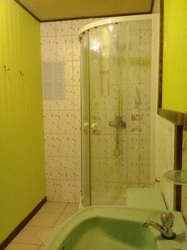 Bathroom 5, Hospedaje Ayelen, Chiloé