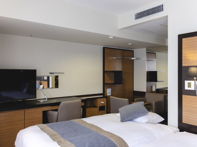 Bedroom 13
