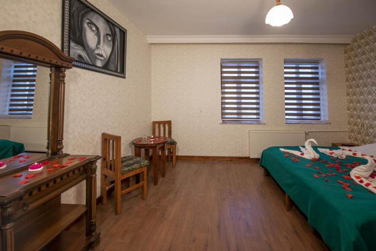 Bedroom 15