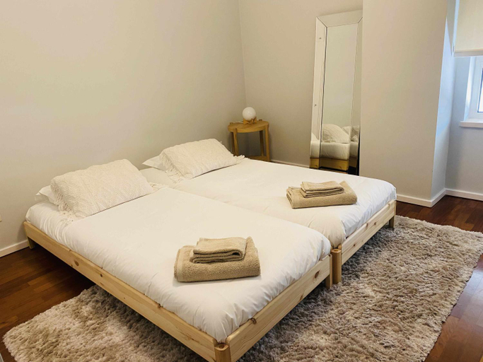Bedroom 3, Lisboa Apart T3 com piscina tenis ginasio, Lisbon