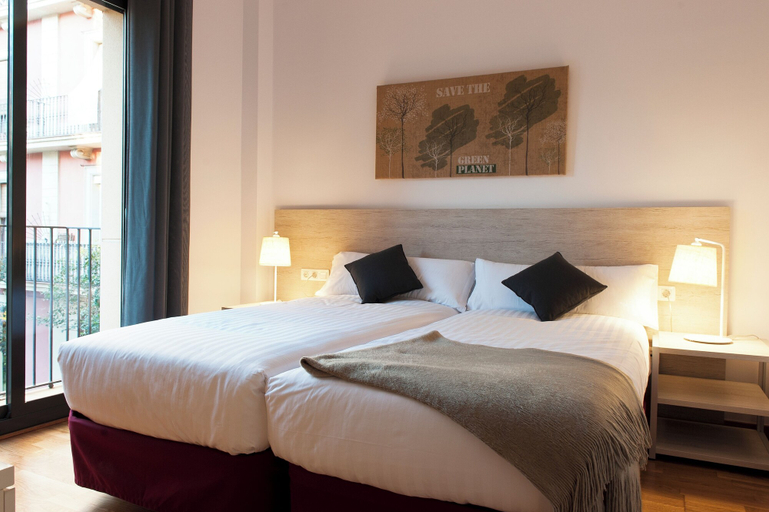 Bedroom 4, MH Apartments Gracia, Barcelona