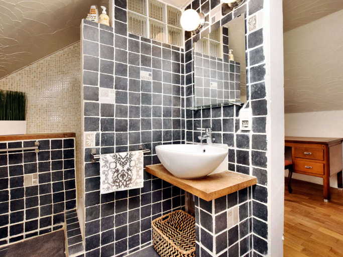 Bathroom 4, Holiday Home in Virton with swimming pool, Luxembourg