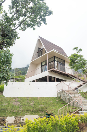Exterior & Views 2, TOMORROWLAND FARMS AND SUITES, Dindigul