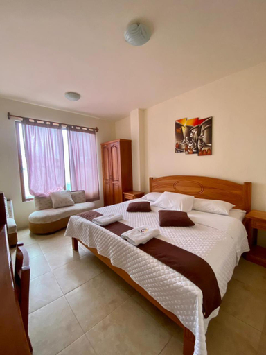 Others 3, Apartments Center GSV, Isabela