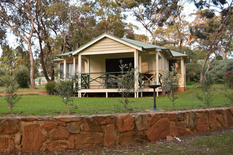 Bushy Lake Chalets, Augusta-Margaret River