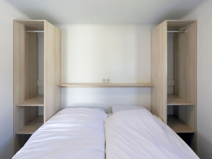 Room, Chalet in Kamperland Near the Beach, Noord-Beveland