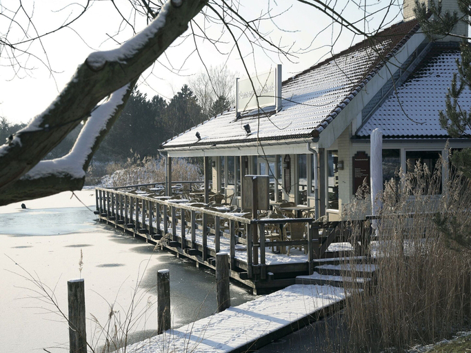 Exterior & Views 2, Bungalow in Weert with Private Jetty, Weert