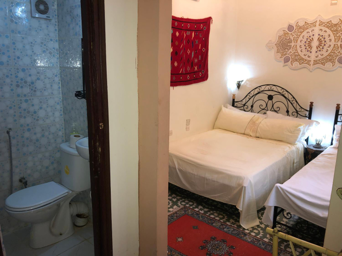 Bathroom 3, Dar Lalla Wafae, Fès