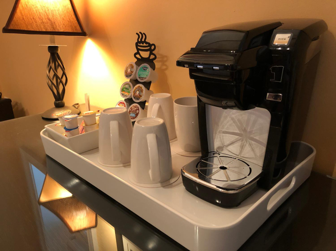 Food & Drinks 4, Suites at 249, Culpeper