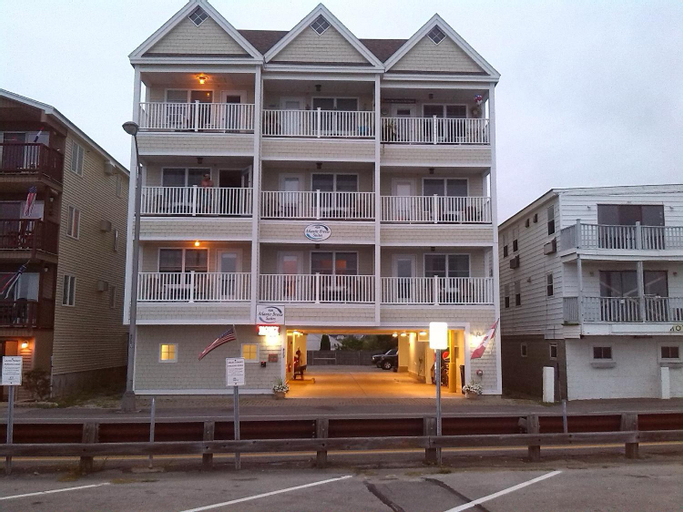 Atlantic Breeze Suites, Rockingham