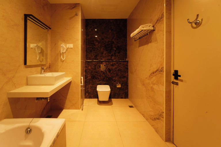 Bathroom 3, TSR Vivitha Grand, Tiruvannamalai