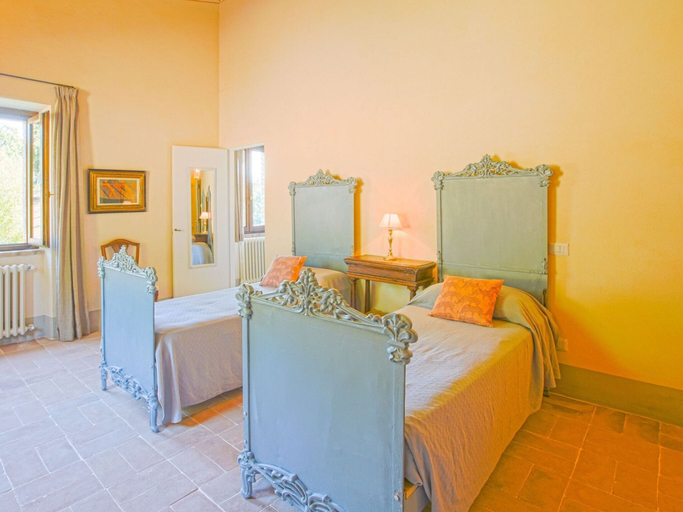 Room 3, Belvilla by OYO Villa Sparina, Viterbo