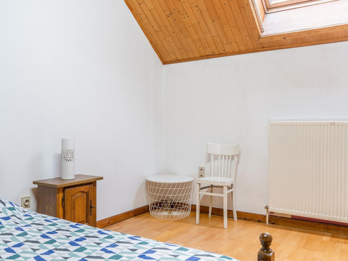 Bedroom 2, Zoutleeuw Home With Pool, Vlaams Brabant