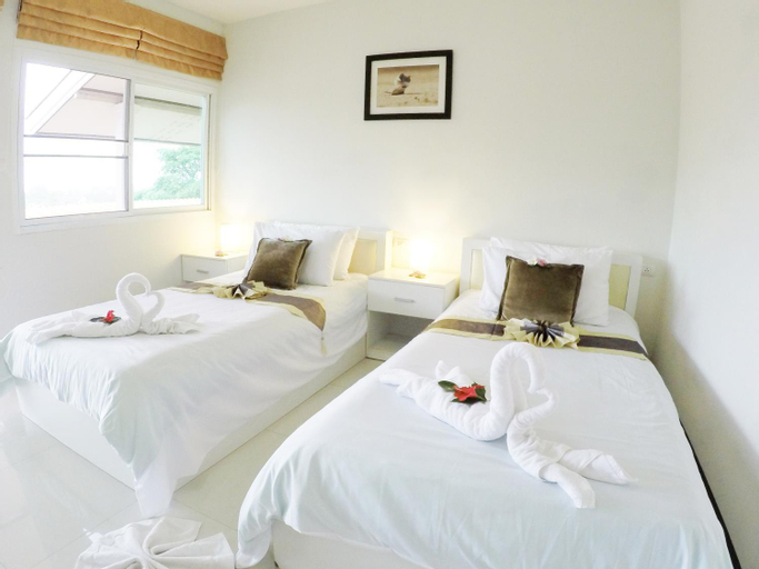 Bedroom 13