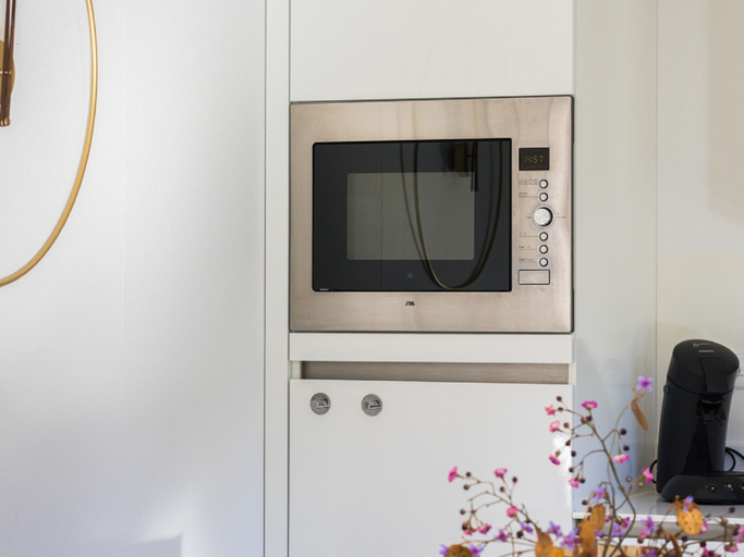 Private kitchen 5, Lodge in Netherlands With Furnished Terrace, Oirschot