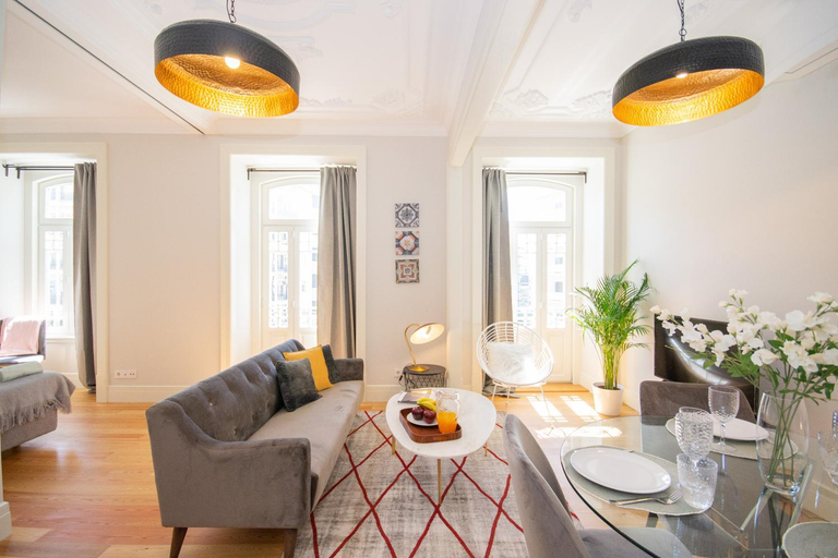 Others 2, Cosy Marques de Pombal Apartment, Lisbon