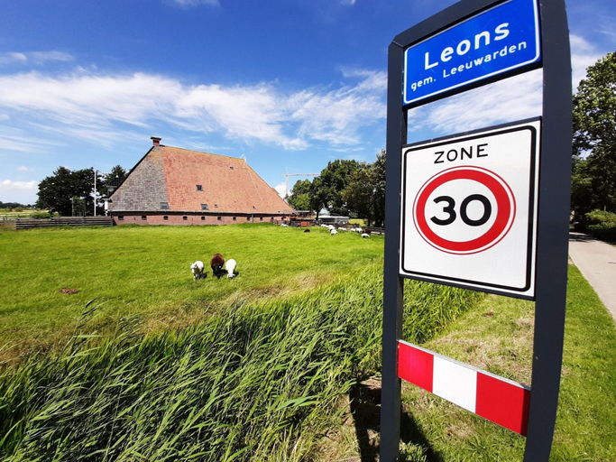 Exterior & Views 2, Villa in Leons With Sloop Rentals, Littenseradiel