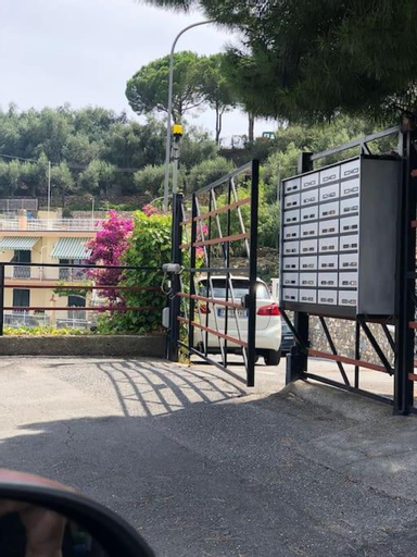 Exterior & Views 1, casa Fantulin Mare, Savona