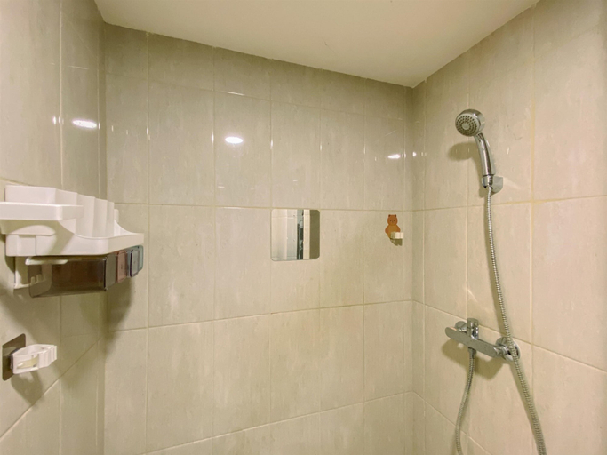 Bathroom 3, Comfy And Good Place Studio Citra Living Apartment, Jakarta Barat