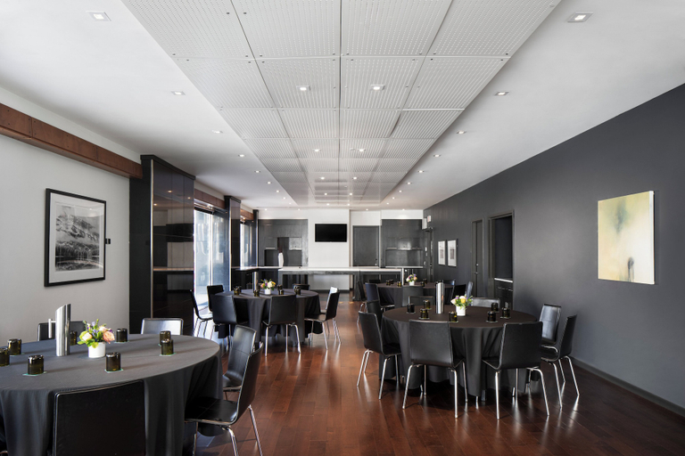 Food & Drinks 5, Hotel Le Germain Calgary, Division No. 6