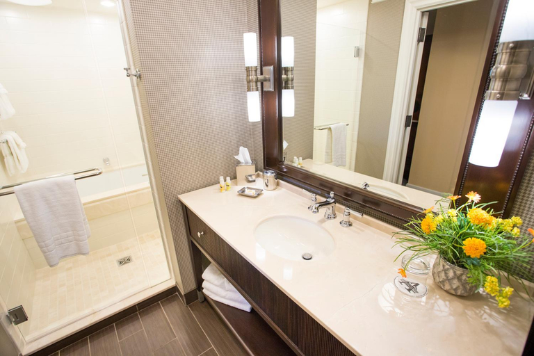 Bathroom 5, The Atherton Hotel At Osu, Payne