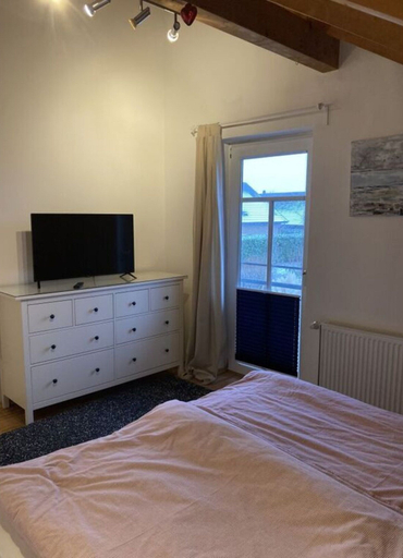Room 5, Holiday Home With Garden Terrace Near Baltic Sea, Plön