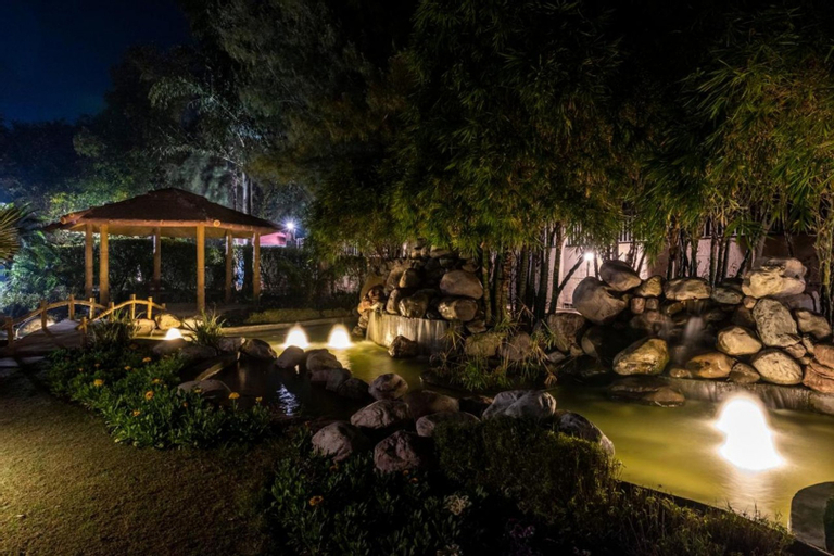 BluSalzz Collection - Siddha Wellness Village, Faridabad - Haryana by ZUZU, Faridabad