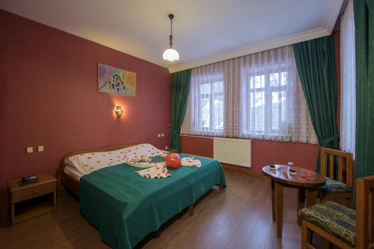 Bedroom 10