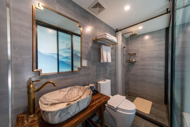 Bathroom 4, GUIPU Courtyard Hotel Beijing, Beijing