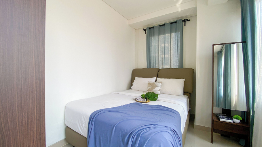 Bedroom 2, Comfort Living 2Br At Transpark Cibubur Apartment, Depok