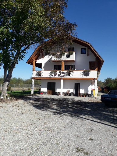 Others 3, Vila Tadi, Avrig