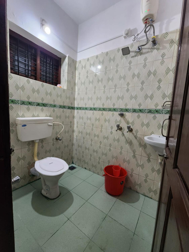 Bathroom 3, Urban Haven Short Stays, Thiruvananthapuram