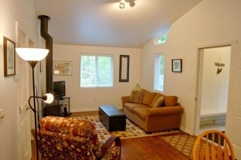 Others 5, Mt Baker Lodging Cabin 16 - Sleeps 2, Whatcom