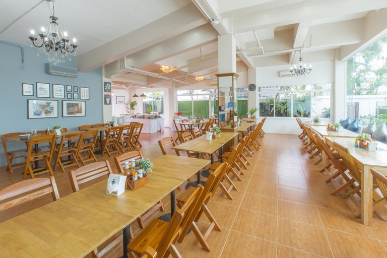 Food & Drinks 5, KP Seaview Jomtien, Sattahip