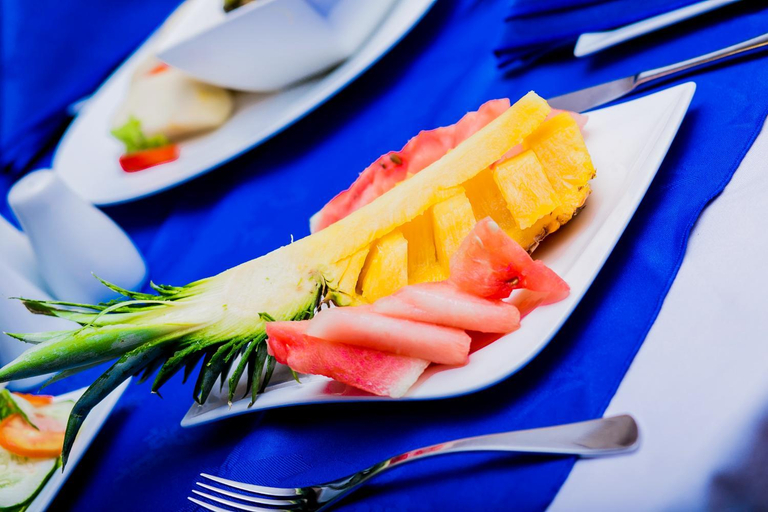 Food & Drinks 5, Eden Vale Hotel, Tema