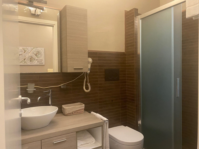Bathroom 6