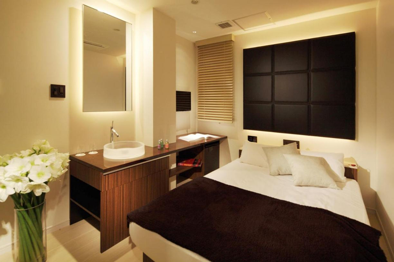 Bedroom 24