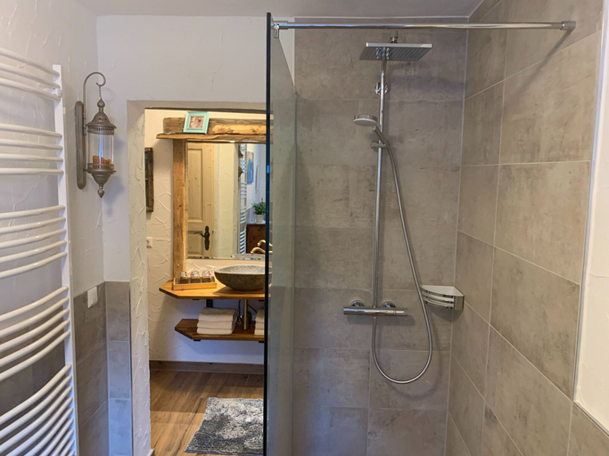 Bathroom 4, Alpine Holiday Home in Lungau, Tamsweg