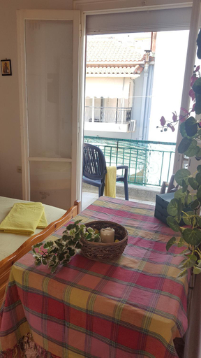 Others 5, P & G Apartment, North Aegean