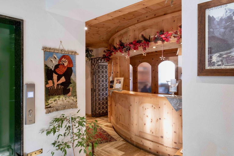 Public Area, Residence Salvan, Bolzano