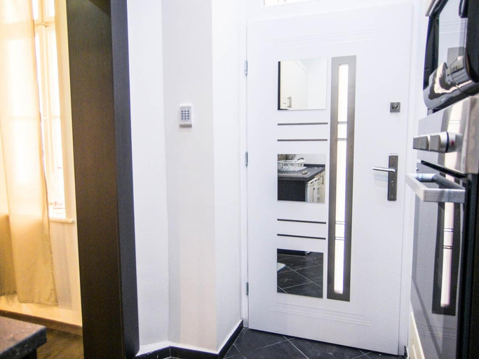 Others 4, Goldcentral Apartment Akacfa-Next To Mazel Tov-Brilliant Location, Budapesti