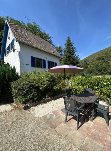 Dining 4, Idyllic Holiday Home, Bad Dürkheim