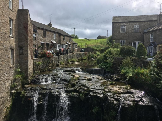Exterior & Views 2, Inglenook Guest House, North Yorkshire