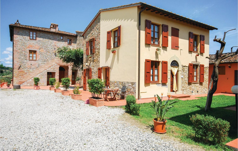 Others 4, Casale Del Borgo 6, Florence