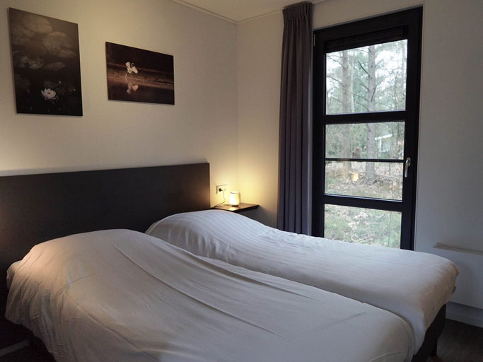 Room 3, Holiday Home Suitable for Disabled People, Apeldoorn