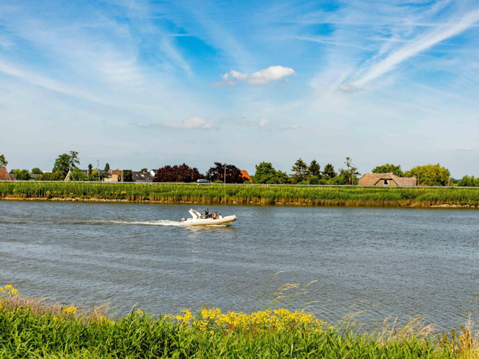 Others 5, Comfortable Chalet With Dishwasher, Nieuwerkerk aan den IJssel